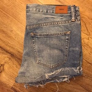 BDG Tomgirl Distressed Shorts